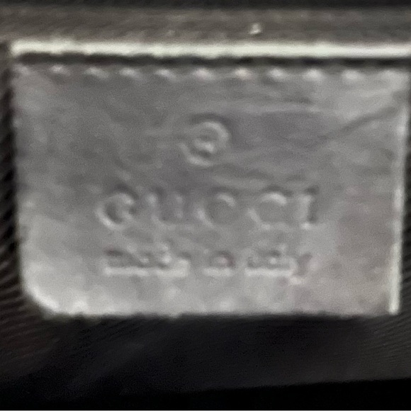 GUCCI AUTHENTIC MONOGRAM BLACK AND TAN CANVAS AND LEATHER SHOULDER BAG. EUC. - Picture 8 of 10